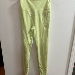 Anna-Kaci‎ Women's Lime Color Leggings Size S